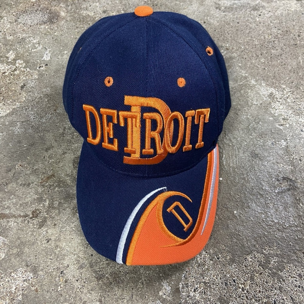 Detroit Tigers Cap Strap Back Adjustable Navy Blue Embroidered Retro MLB Graphic